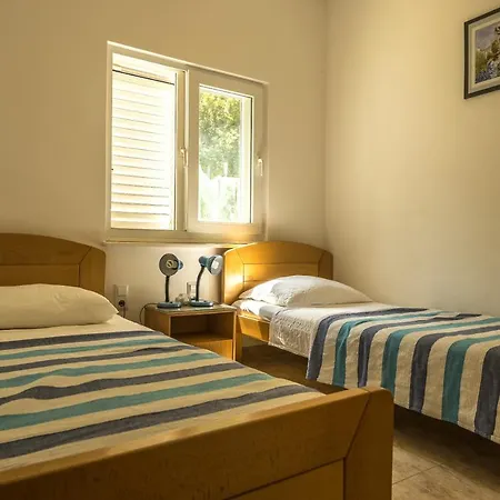 Apartament Medar Blace