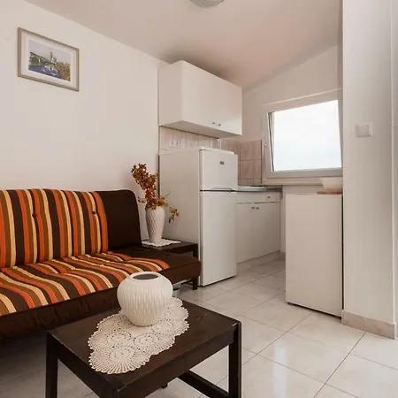 Appartement Medar *